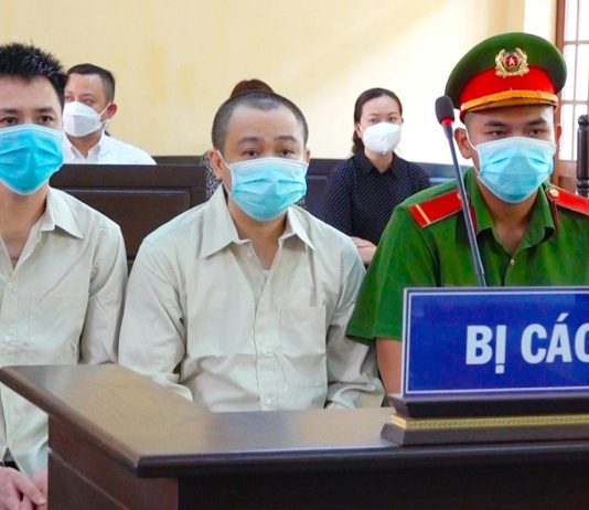 Diễn viên hài Hữu Tín bị tuyên phạt 7 năm 6 tháng tù Diễn viên hài Hữu Tín bị tuyên phạt 7 năm 6 tháng tù