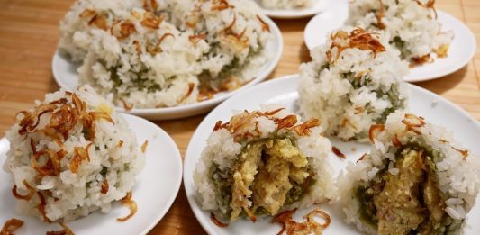 Xôi khúc Hà Nội – Vị ngon khó cưỡng từ nguyên liệu đặc biệt Xôi khúc Hà Nội - Vị ngon khó cưỡng từ nguyên liệu đặc biệt