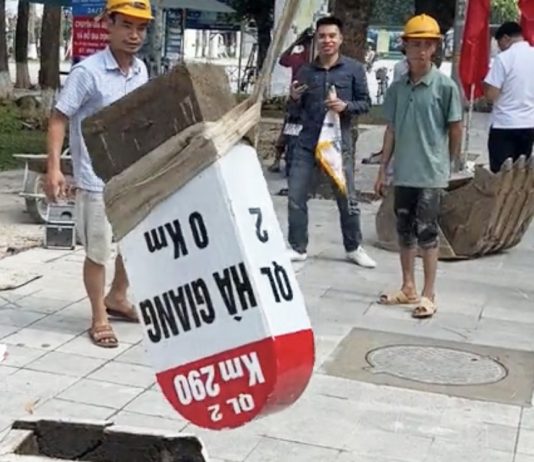 cột mốc Km0 nổi tiếng Hà Giang bị nhổ bỏ