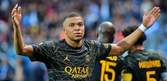 Real Madrid sẵn sàng chi 200 triệu Euro mua Mbappe