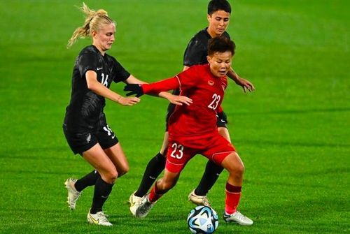 Đội tuyển nữ Việt Nam thua 0-2 trước chủ nhà World Cup