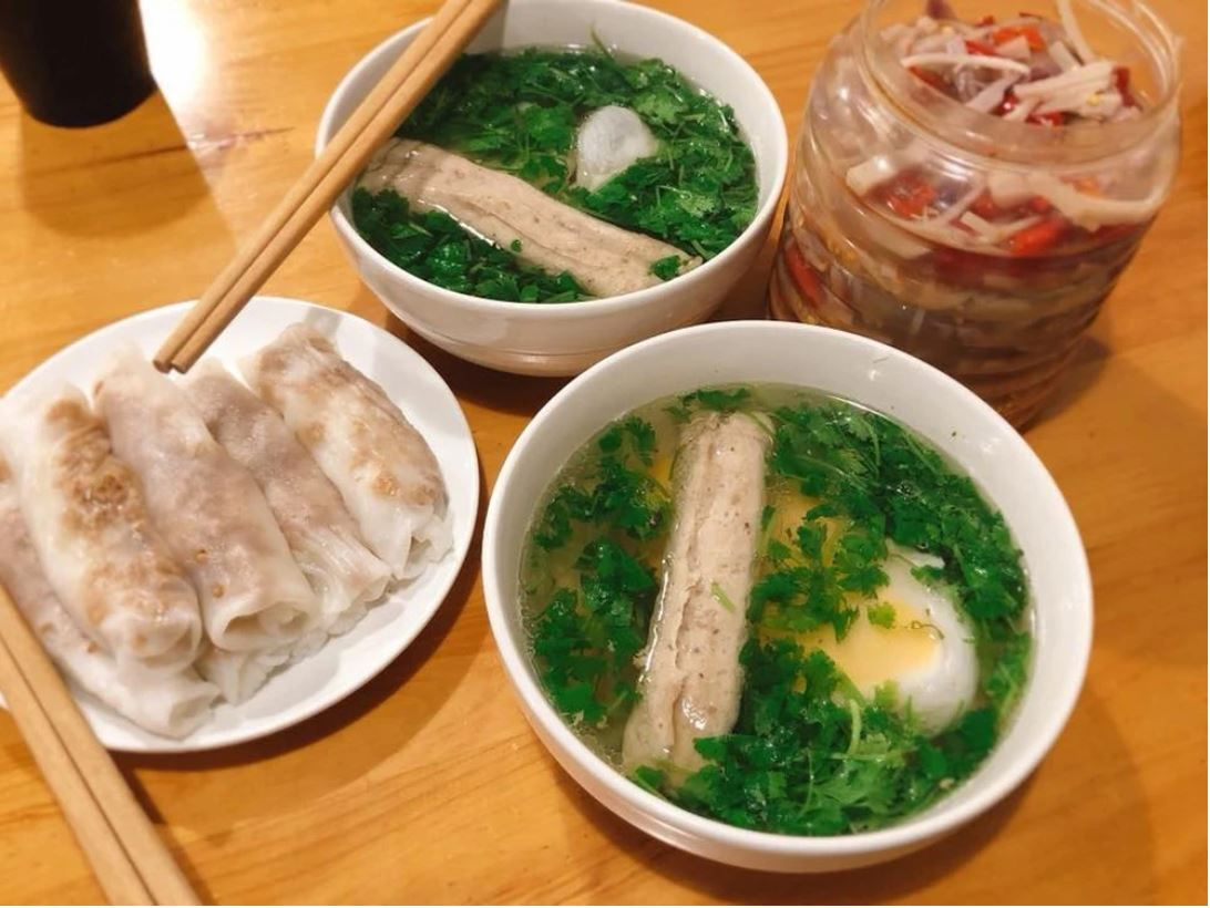 Những địa danh có món bánh cuốn ngon nhất Việt Nam