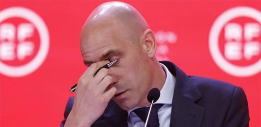 Tây Ban Nha chính thức yêu cầu chủ tịch Rubiales từ chức