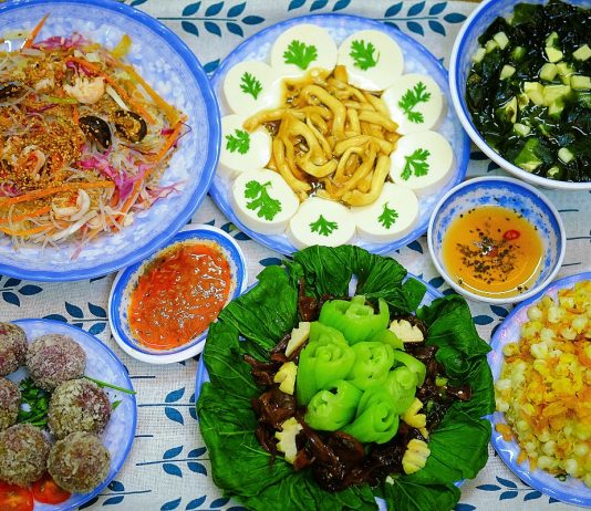 Chuẩn bị mâm cỗ Cúng Lễ Vu lan thế nào cho đúng Chuẩn bị mâm cỗ cúng lễ Vu lan thế nào cho đúng