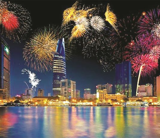 TP.HCM tăng điểm bắn pháo hoa trong dịp Tết Nguyên Đán 2024 TP.HCM tăng điểm bắn pháo hoa trong dịp Tết Nguyên Đán 2024