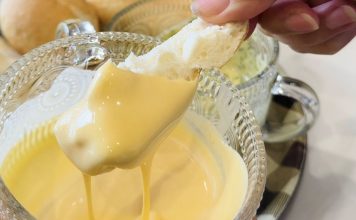 Cách Làm Kem Trứng Chấm Bánh Mì Tại Nhà Siêu Ngon