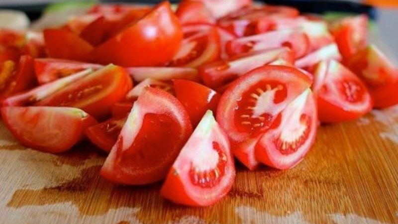 Cách Cắt Cà Chua
