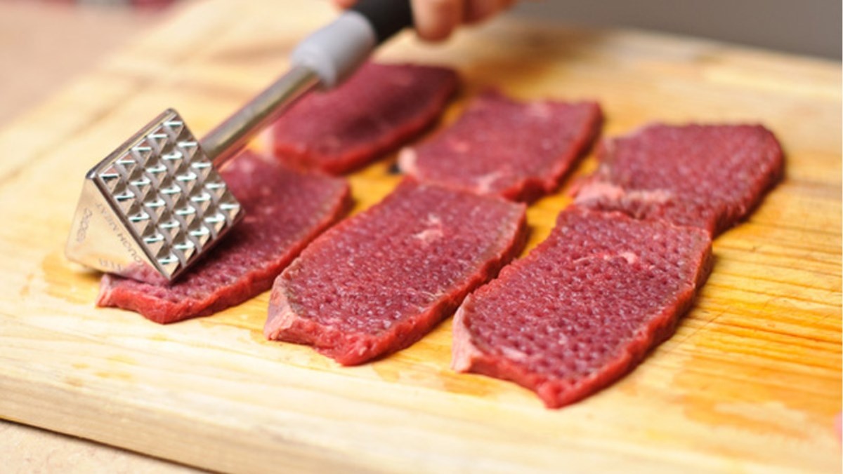 Làm Mềm Thịt Bò