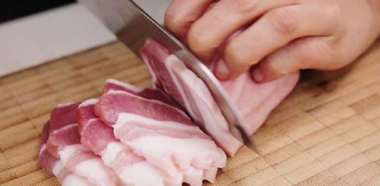 Bí quyết thái thịt mỏng đều như ý một cách dễ dàng thái thịt mỏng