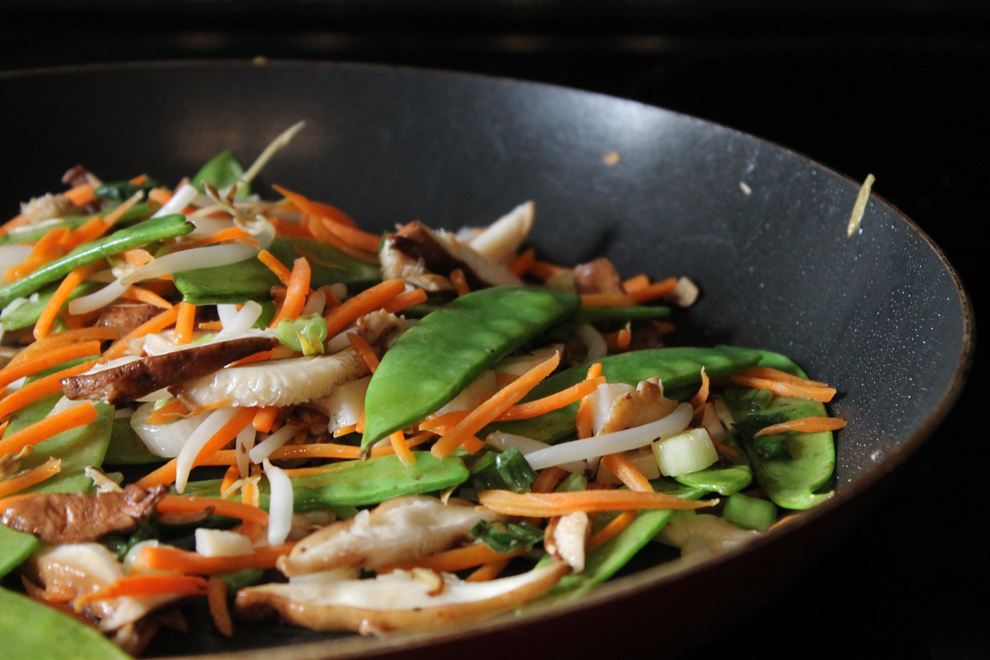 xào rau không dầu mỡ