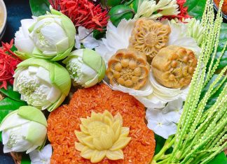 Mâm Cúng Rằm Tháng 8 Năm 2025: Hướng Dẫn Chi Tiết Và Đầy Đủ