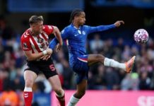 Chelsea bất ổn từ thủ đến công