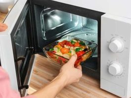 Hâm Nóng Rau Bằng Lò Vi Sóng: Nên Hay Không? Bí Quyết Hâm Nóng Đúng Cách Để Giữ Dinh Dưỡng
