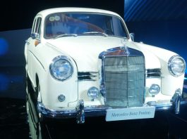 Chiêm ngưỡng ‘nữ hoàng xe cổ’ Mercedes-Benz 190 ‘Ponton’