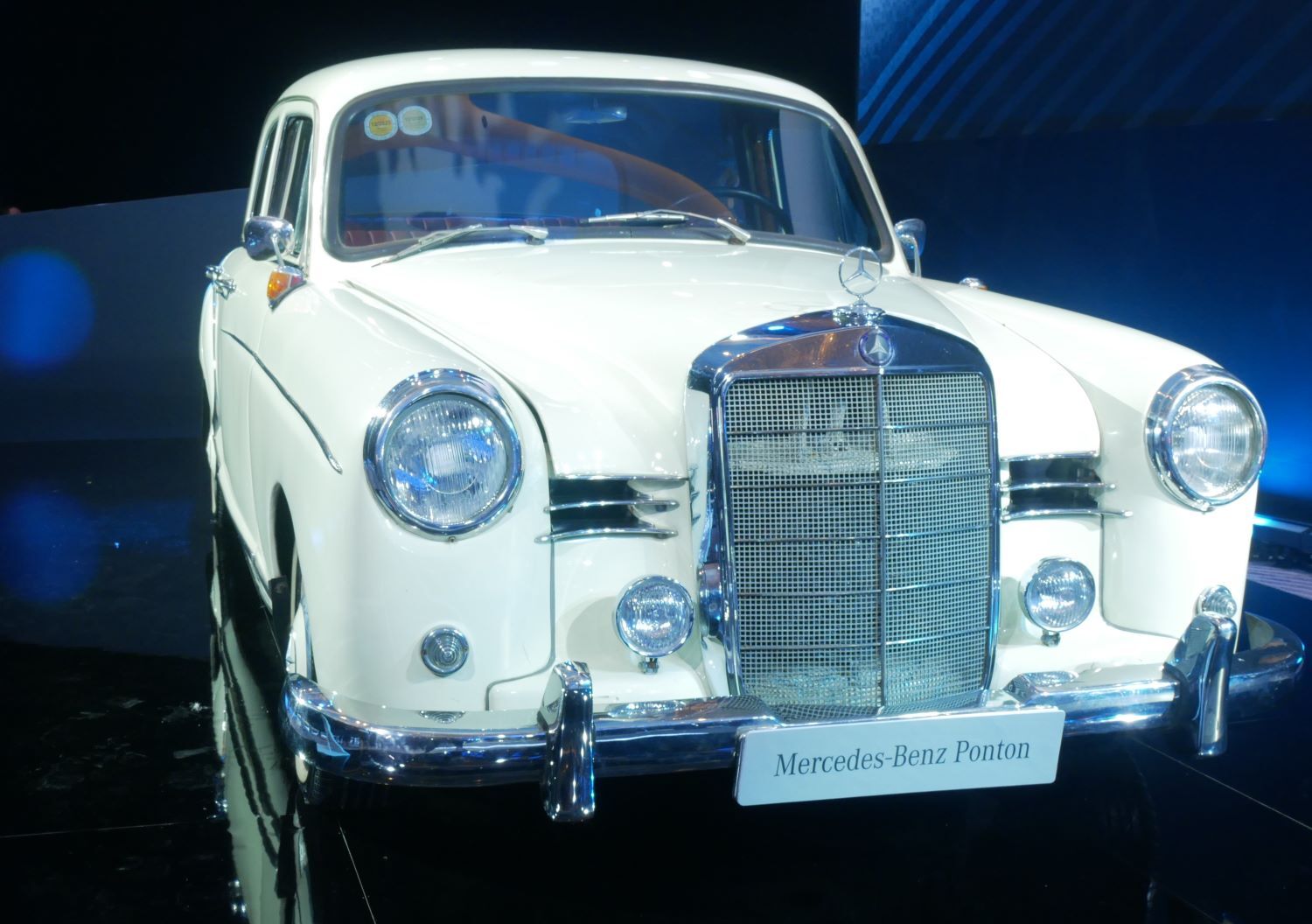 Mercedes-Benz 190 'Ponton'