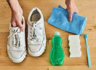 Cách Khử Mùi Hôi Giày Hiệu Quả Tại Nhà Bạn Cần Biết