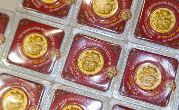 Giá Vàng Hôm Nay 2/10: Trụ Vững Ở Mức Cao Nhờ USD Yếu Giá Vàng Hôm Nay