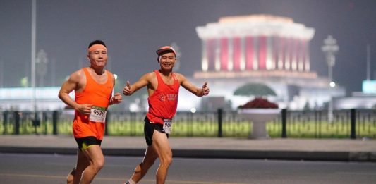 Chuẩn Bị Tâm Lý Để Tránh ‘Đụng Tường’ Ở Giải Chạy Đêm