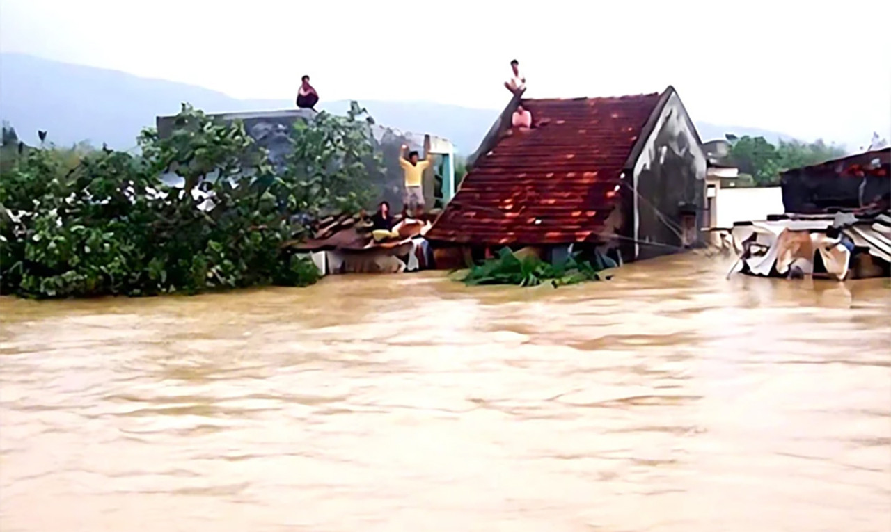 "Thương lắm miền Trung ơi"