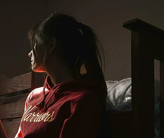 Cô Gái 20 Tuổi Và Hành Trình Đấu Tranh Với Trầm Cảm Khi Gánh Nỗi Đau Của Mẹ