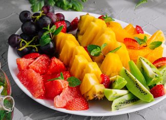 Người Phụ Nữ 40 Tuổi Nguy Kịch Vì Bỏ Cơm, Chỉ Ăn Trái Cây Để Giảm Cân