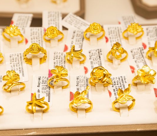 Giá Vàng Hôm Nay 14/2: Hướng Đến Ngưỡng 5.000 USD/ounce