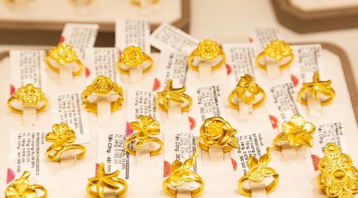 Giá Vàng Hôm Nay 14/2: Hướng Đến Ngưỡng 5.000 USD/ounce