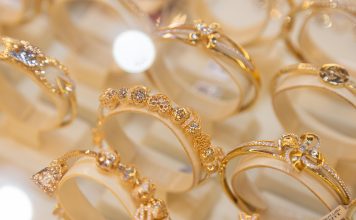 Giá vàng hôm nay 26/2: Hồi phục nhẹ sau cú lao dốc