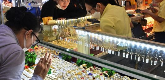 Giá Vàng Hôm Nay 31/3: Tăng Đột Biến Giữa Những Căng Thẳng Địa Chính Trị