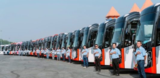 Giá Xăng Dầu Tăng: Doanh Nghiệp Du Lịch Xoay Sở Ổn Định Giá Tour