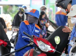 Giá Xăng Dầu Hôm Nay: Việt Nam Thấp Hơn Nhiều Nước Láng Giềng