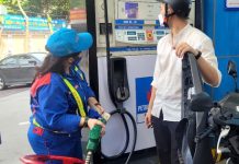 Giá Xăng Dầu Giảm Mạnh: Dầu Diesel Hạ Gần 2.000 Đồng/Lít