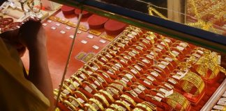 Giá Vàng Hôm Nay 2-4: Đà Tăng Mạnh Tiếp Tục Bùng Nổ