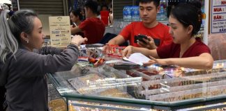 Giá vàng hôm nay, 9-4: Đảo chiều giảm sâu