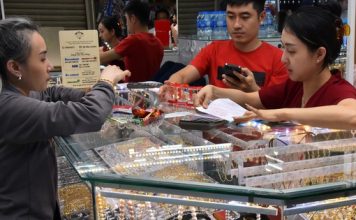 Giá vàng hôm nay, 9-4: Đảo chiều giảm sâu