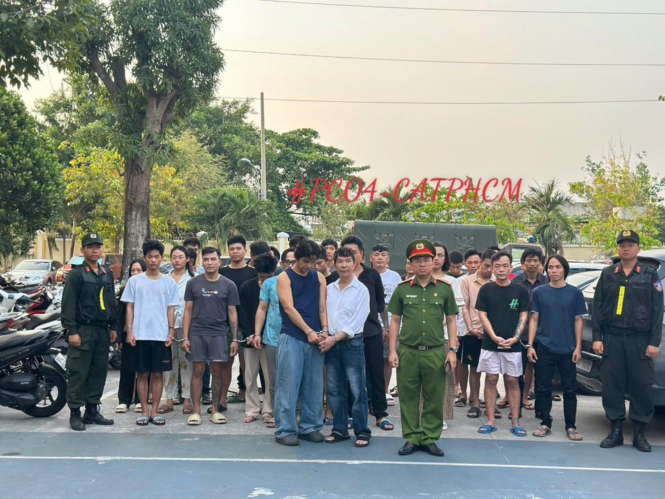 Showbiz Việt