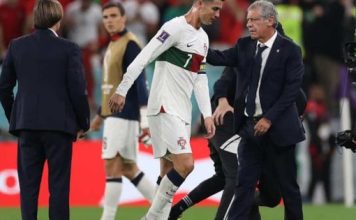 Vì sao Cristiano Ronaldo ‘rớt’ khỏi tốp 50 cầu thủ vĩ đại nhất World Cup?