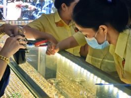 Giá vàng hôm nay 23-5: Bất ngờ đảo chiều giảm mạnh