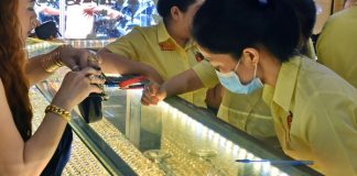 Giá vàng hôm nay 23-5: Bất ngờ đảo chiều giảm mạnh