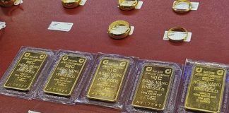 Giá vàng hôm nay 31-5: Người mua vàng miếng SJC và vàng nhẫn chịu lỗ gần triệu đồng/lượng
