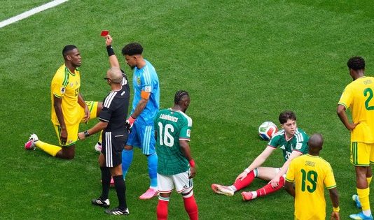 Mưa Thẻ Đỏ Ngày Khai Mạc World Cup 2026: Đừng Vội Trách Trọng Tài