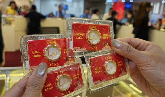 Giá Vàng Hôm Nay 7/6: Người Mua Chỉ Còn Mất Hơn 40 Triệu Đồng/ Lượng