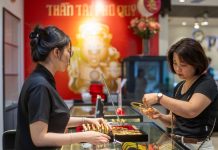 Giá vàng hôm nay 6/7: Tiếp đà hồi phục giữa bối cảnh đồng USD suy yếu