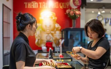 Giá vàng hôm nay 6/7: Tiếp đà hồi phục giữa bối cảnh đồng USD suy yếu