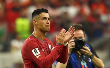 Cristiano Ronaldo: Chưa Chia Tay Đội Tuyển Quốc Gia