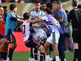 FIFA cấm thi đấu Paredes 10 trận và phạt 2,4 tỉ đồng: Hệ lụy cho Argentina sau chung kết World Cup