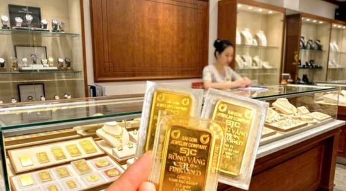 Giá Vàng Hôm Nay 2/8: Thế Giới Ít Biến Động, Vàng Trong Nước Giảm